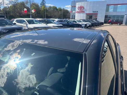 Used 2025 Toyota Camry LE AWD/4WD image 44