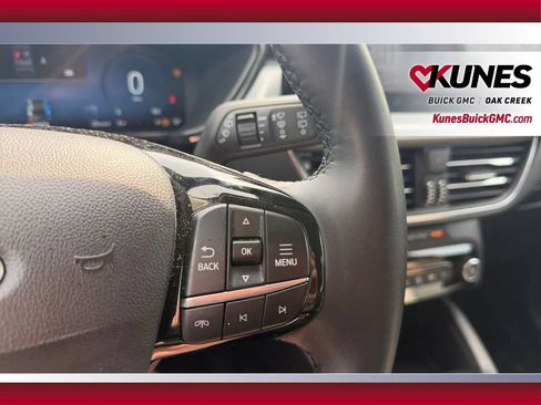 Used 2024 Ford Escape Platinum AWD/4WD image 18