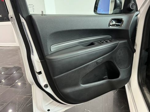 Used 2020 Dodge Durango R/T w/ Blacktop Package AWD/4WD image 7