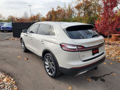 Certified 2021 Lincoln Nautilus Reserve w/ Equipment Group 202A image 3