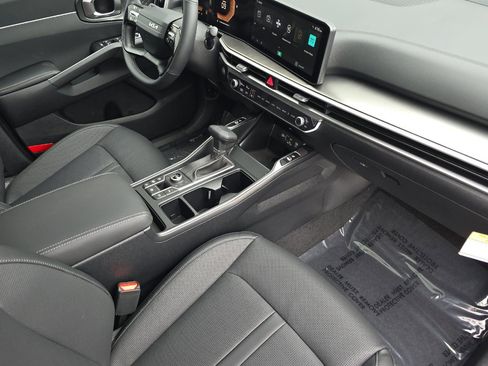 New 2026 Kia Sorento S image 13