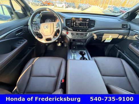 Certified 2025 Honda Ridgeline RTL image 40