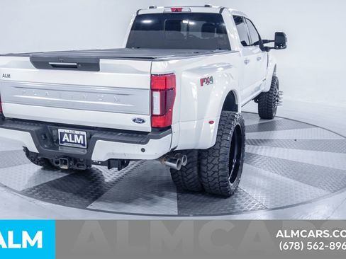 Used 2022 Ford F450 Platinum w/ FX4 Off-Road Package image 9