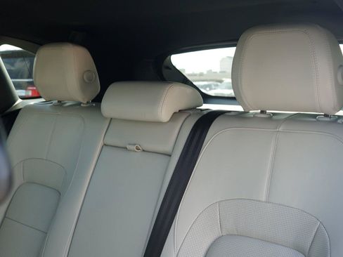 Used 2026 Jaguar F-PACE R-Dynamic S AWD/4WD image 24