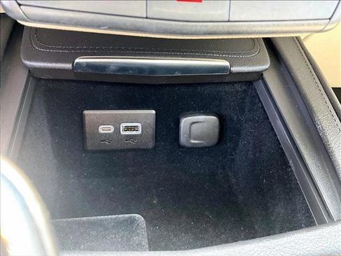 Used 2023 Cadillac XT4 Luxury FWD image 25