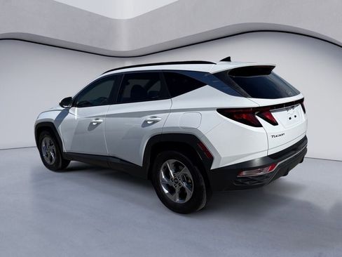 Used 2024 Hyundai Tucson SEL FWD image 3
