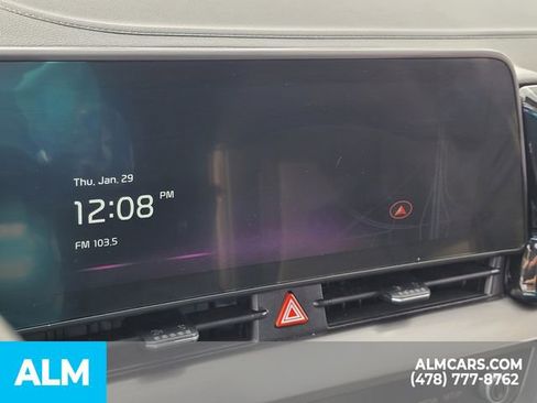 Used 2024 Kia Sportage EX image 19