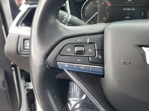 Used 2021 Cadillac XT6 Luxury image 30