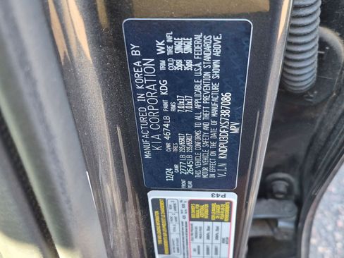 Used 2025 Kia Sportage LX image 13