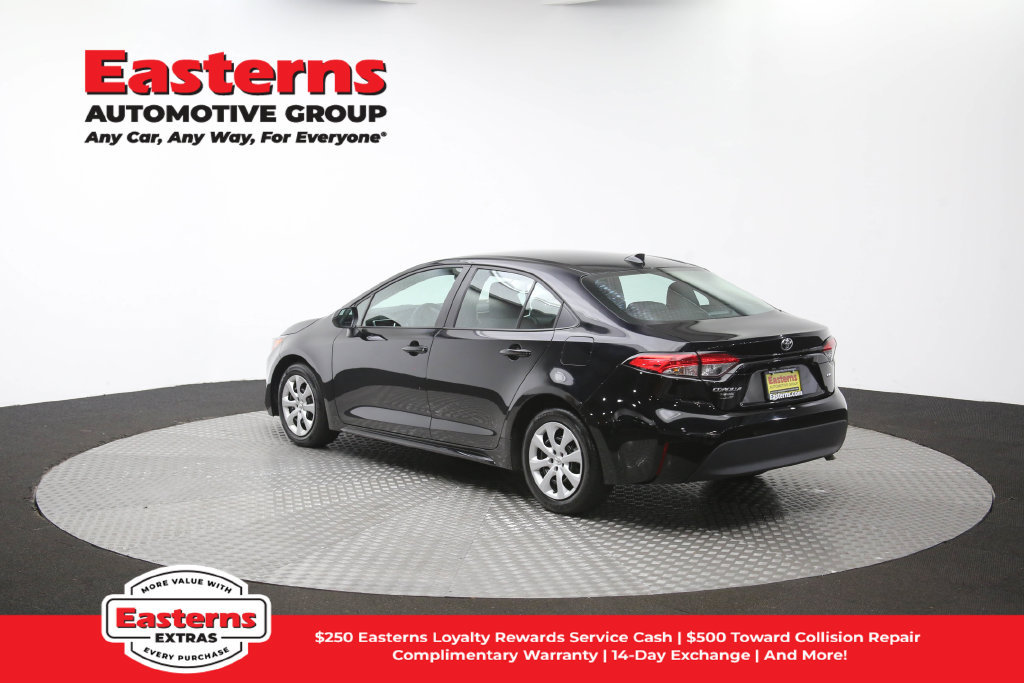 Used 2025 Toyota Corolla LE FWD image 63