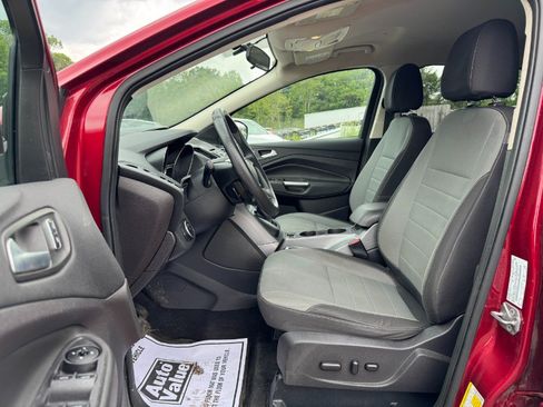 Used 2016 Ford Escape SE w/ SE Cold Weather Package FWD image 15