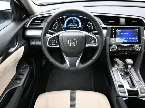 Used 2016 Honda Civic EX image 26