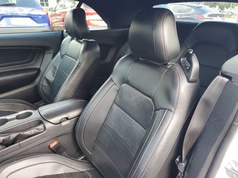 Used 2022 Ford Mustang Premium w/ Equipment Group 201A RWD image 18