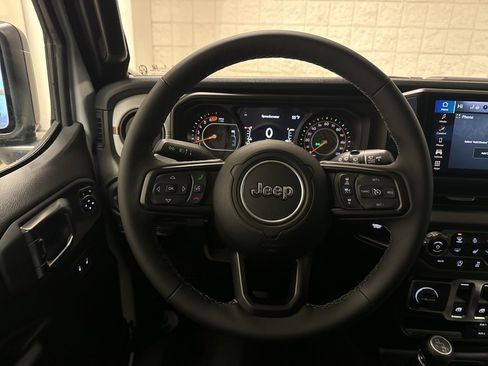 New 2025 Jeep Wrangler Sport S image 24