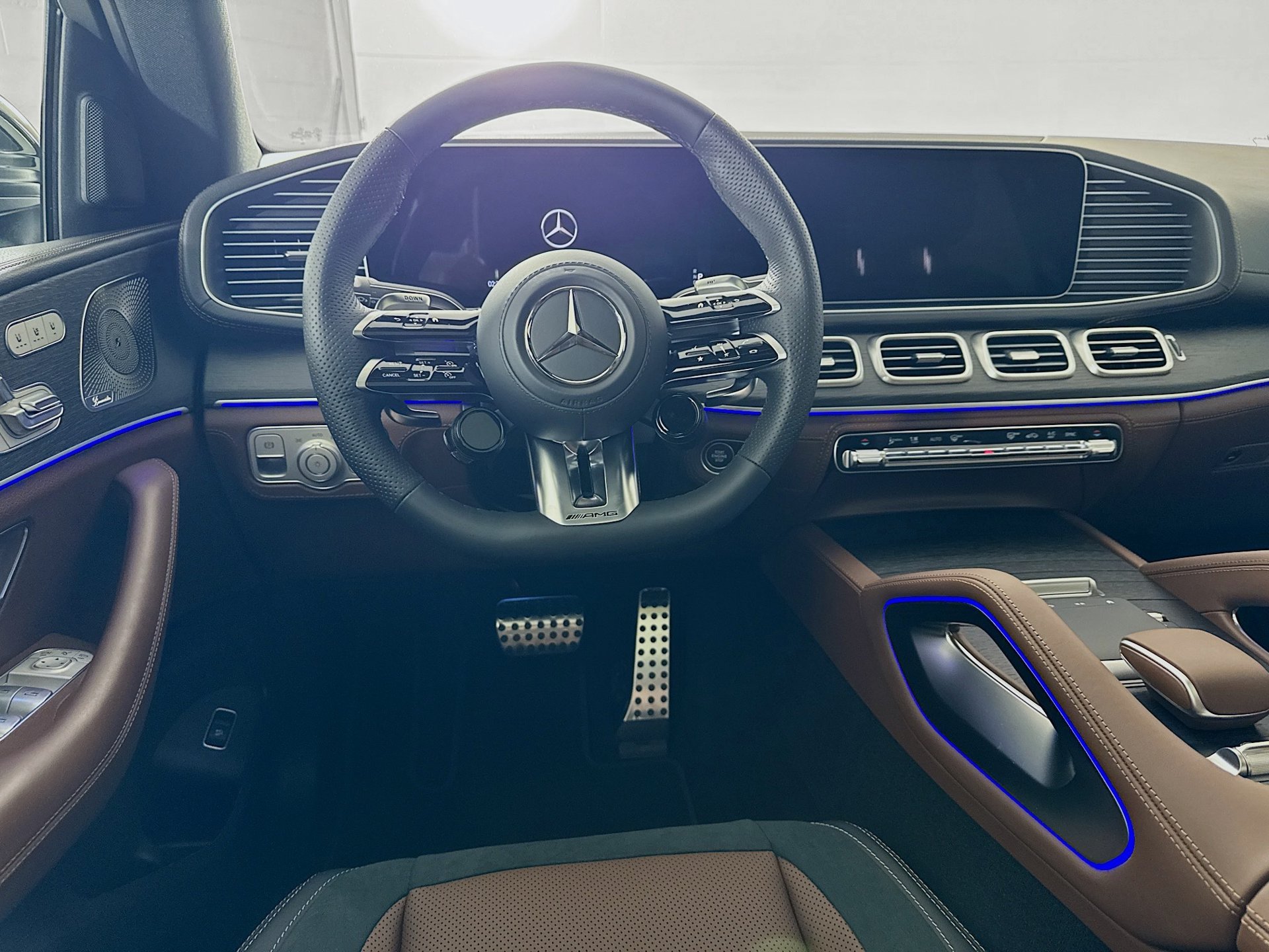 New 2026 Mercedes-Benz GLE 53 AMG 4MATIC Coupe image 25