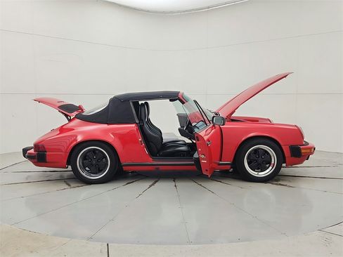 Used 1989 Porsche 911 Carrera image 94