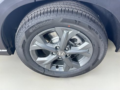 New 2026 Honda HR-V LX image 35