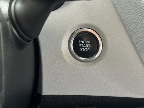 Used 2024 Toyota Corolla SE FWD image 19