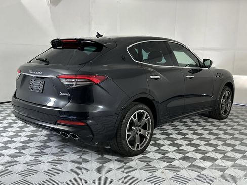Used 2023 Maserati Levante Modena AWD/4WD image 8