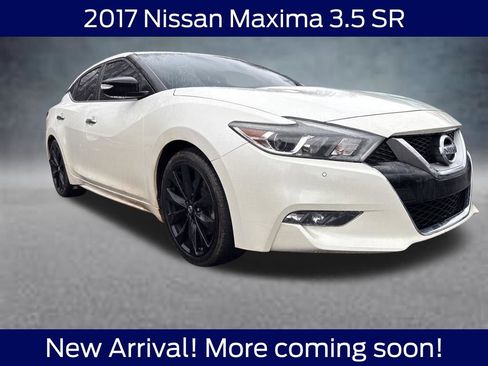 Used 2017 Nissan Maxima SR w/ Midnight Edition image 1