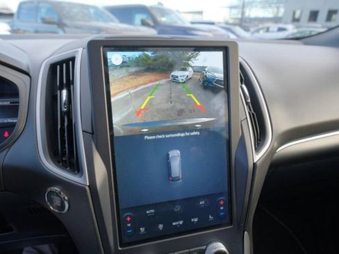 Used 2023 Ford Edge ST-Line w/ Class II Trailer Tow Package image 22