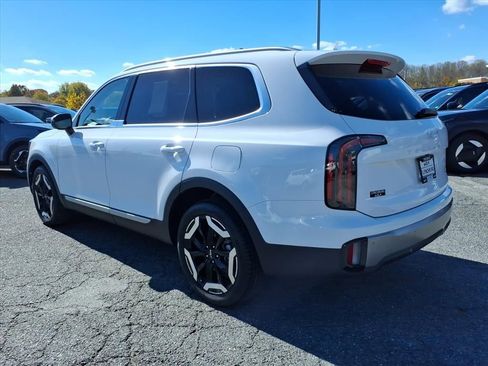 Used 2025 Kia Telluride EX image 6