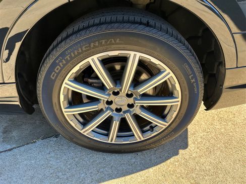 Used 2017 Audi Q7 2.0T Premium Plus w/ Premium Plus Package image 29