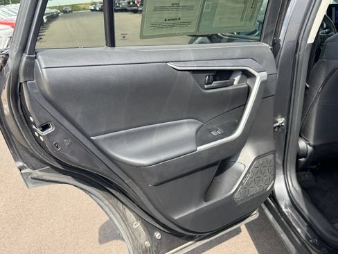 Used 2024 Toyota RAV4 LE AWD/4WD image 17