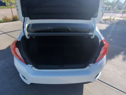 Used 2018 Honda Civic EX-T image 27