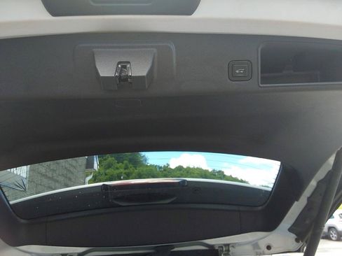 Used 2020 GMC Terrain Denali AWD/4WD image 28