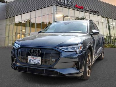 Used 2023 Audi e-tron Premium w/ Convenience Plus Package