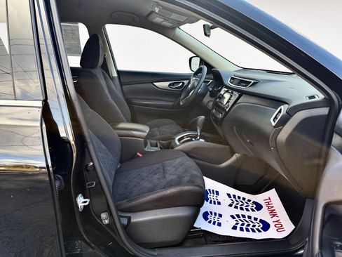 Used 2015 Nissan Rogue SV image 14