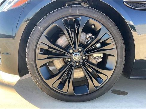 New 2024 Jaguar XF R-Dynamic SE image 15