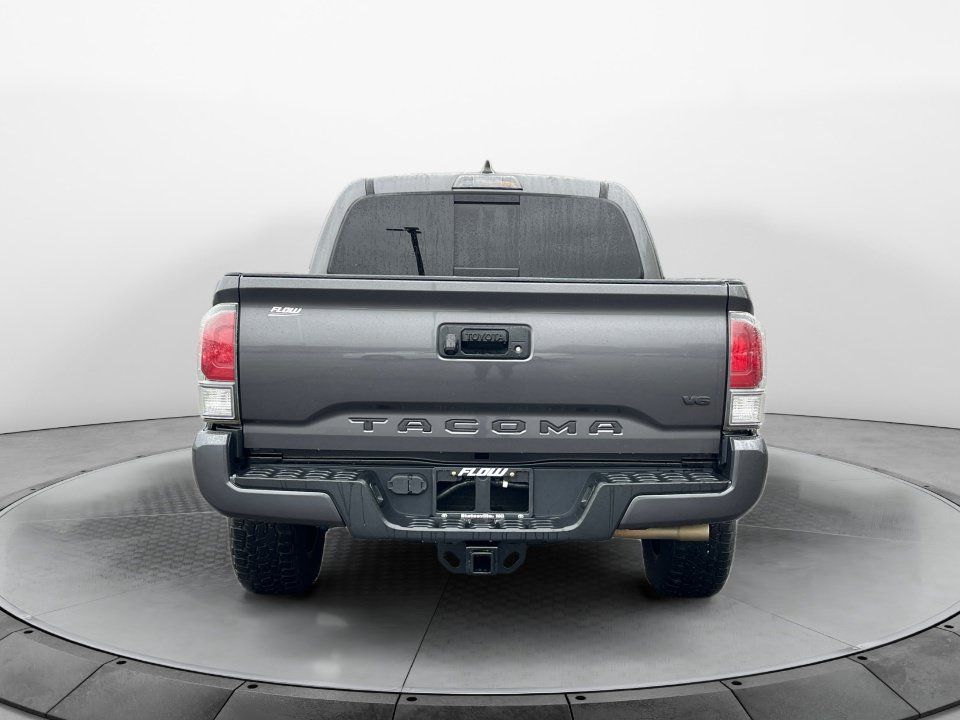 Used 2021 Toyota Tacoma TRD Sport AWD/4WD image 6