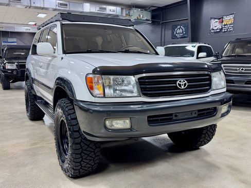 Used 1999 Toyota Land Cruiser AWD/4WD image 4