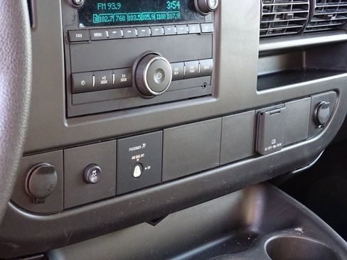 Used 2024 Chevrolet Express 2500 w/ Driver Convenience Package image 24