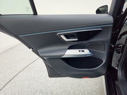 Certified 2025 Mercedes-Benz E 450 4MATIC Sedan image 20