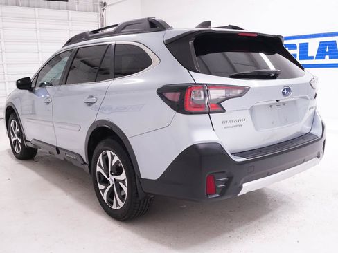 Used 2020 Subaru Outback Limited w/ Popular Package #2 AWD/4WD image 34