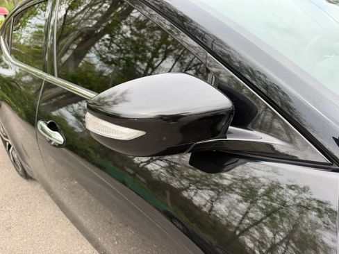 Used 2021 Nissan Maxima 3.5 SV w/ Floor Mat Group FWD image 5