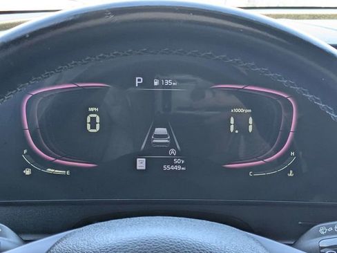 Used 2023 Kia Sportage EX image 30