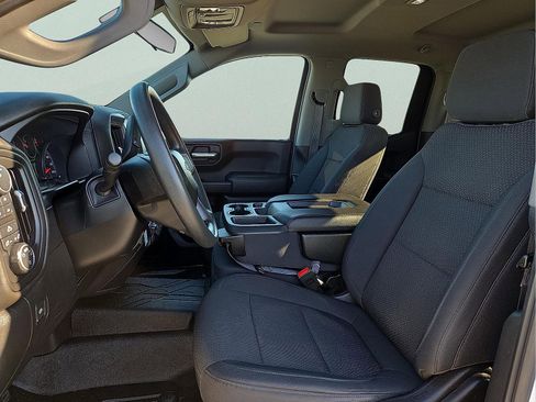 Certified 2019 Chevrolet Silverado 1500 Custom Trail Boss w/ Custom Convenience Package image 14