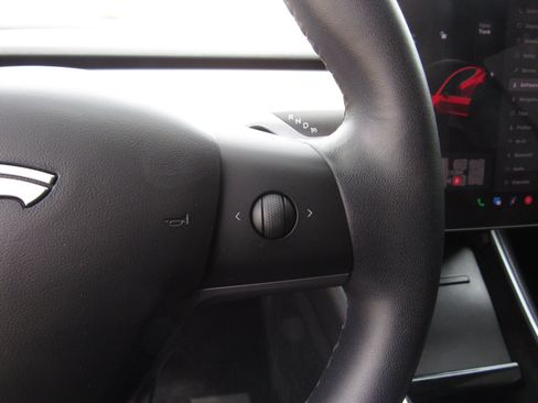 Used 2020 Tesla Model 3 Long Range AWD/4WD image 20