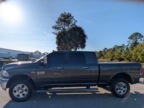 Used 2016 RAM 2500 Laramie w/ Convenience Group image 7