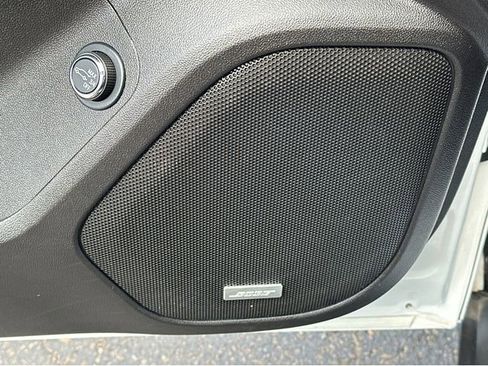 Certified 2023 GMC Acadia Denali image 35