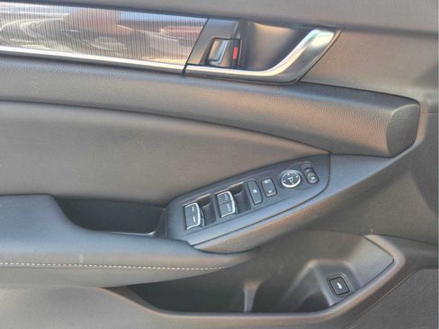 Used 2022 Honda Accord Sport image 23