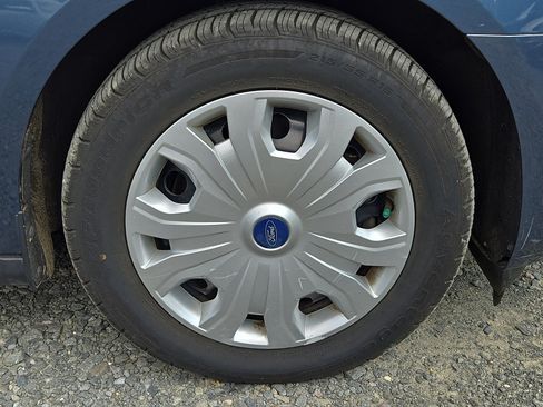Used 2020 Ford Transit Connect XLT FWD image 8