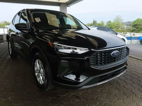 Used 2024 Ford Escape Active AWD/4WD image 4