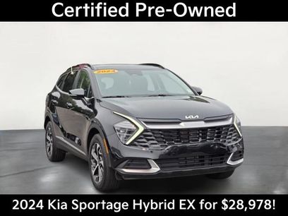 Used 2024 Kia Sportage EX w/ EX Premium Package