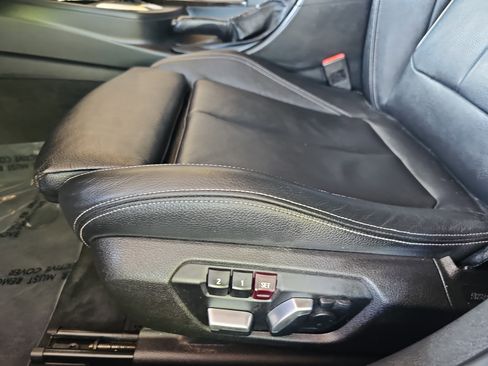Used 2017 BMW 340i Sedan RWD image 29