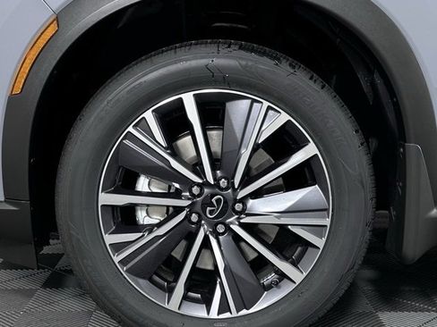 New 2026 INFINITI QX60 Luxe image 12